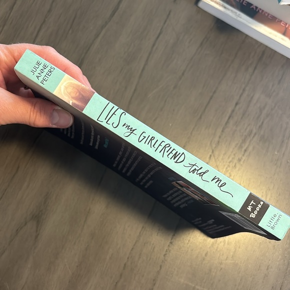 š³ļøāš Lies my girlfriend told me Julie Peters LGBTQ queer lesbian romance book - Picture 4 of 5